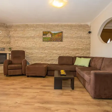 Sunny Haven With Direct Access To The Pool Lägenhet *