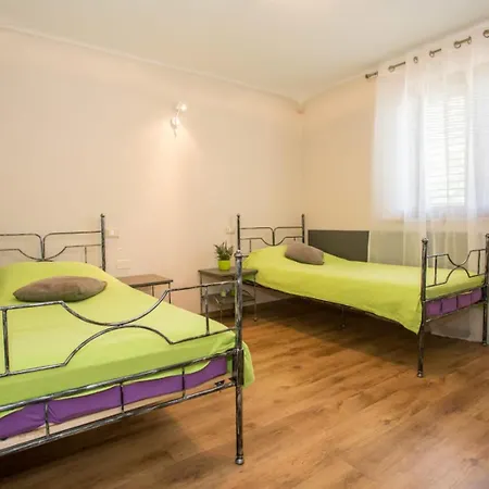 Lejlighed Sunny Haven With Direct Access To The Pool